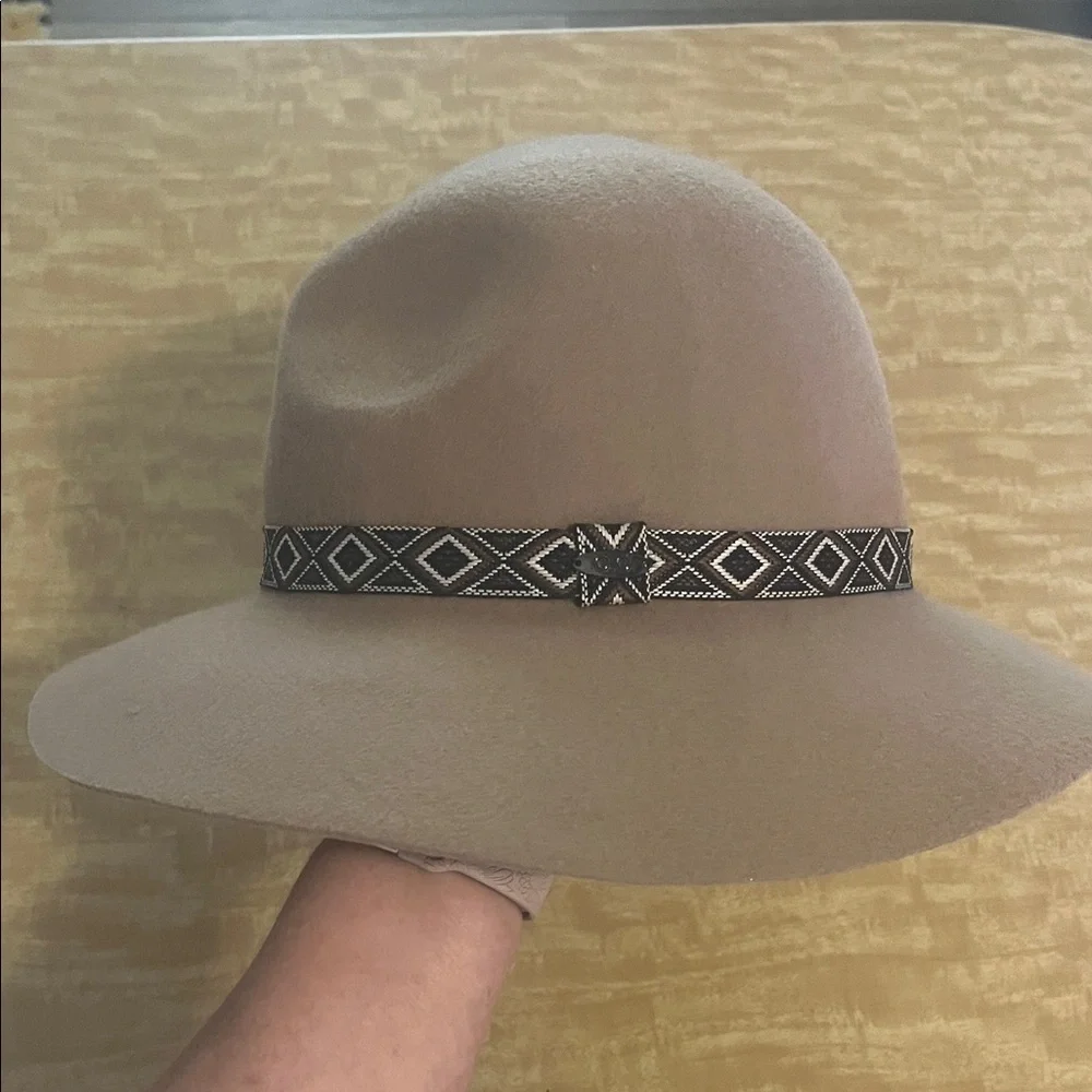 C.C Exclusives Tan / Brown Wool Hat with Patterned Band one size